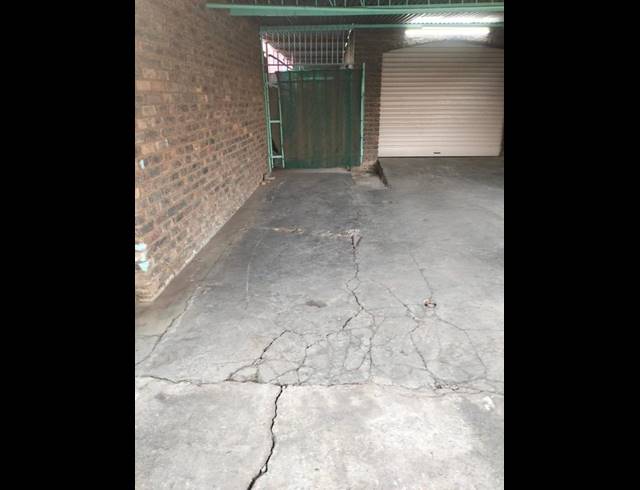 4 BEDROOM HOUSE FOR SALE IN DANVILLE